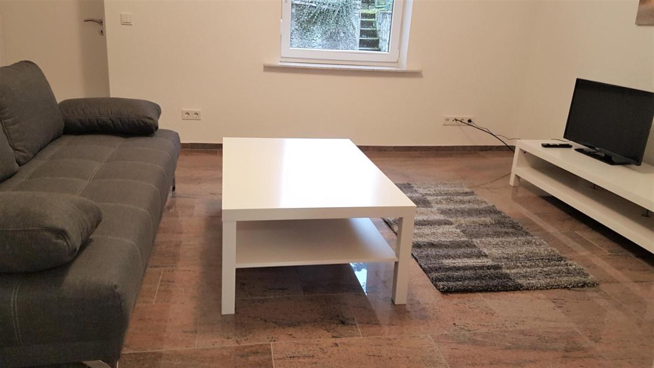 Ferienwohnungen Haus Scheidter 40 사르브루켄 외부 사진
